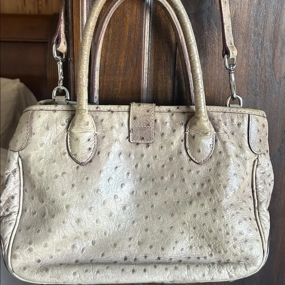 Vintage Dooney & Bourke ostrich-embossed leather shoulder handbag grayish/beige - Picture 5 of 11
